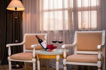 New Plum Garden Seasons Hotel - Shenzhen Zhucun  エクステリア 写真